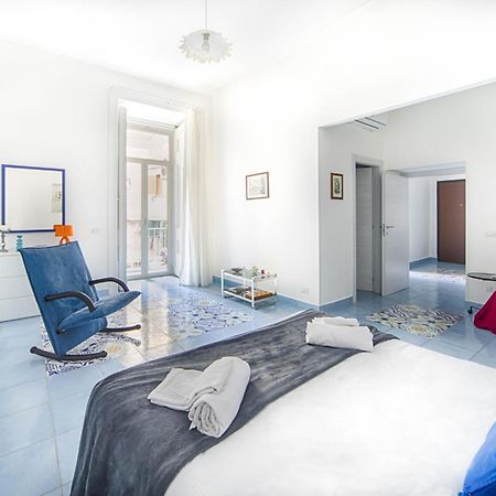 Gocce Villas - Il Limoncello Historical Center Of เนเปิลส์ ภายนอก รูปภาพ