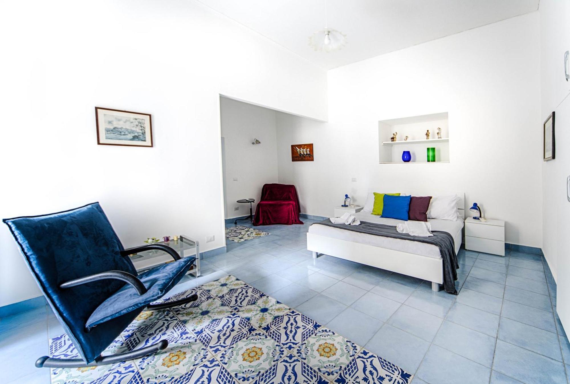 Gocce Villas - Il Limoncello Historical Center Of เนเปิลส์ ภายนอก รูปภาพ